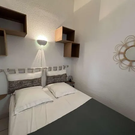Lejlighed Pavillon 4 Pers. Avec Parking Et Piscine, - Fr-1-701-31 *