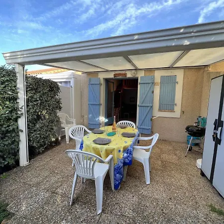 Pavillon 4 Pers. Avec Parking Et Piscine, - Fr-1-701-31 *